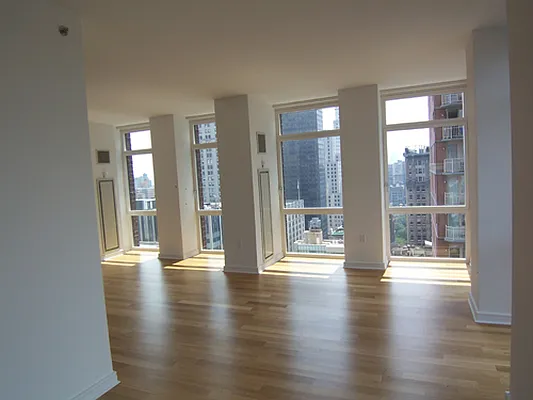 Rented by Fox Residential Group | media 19