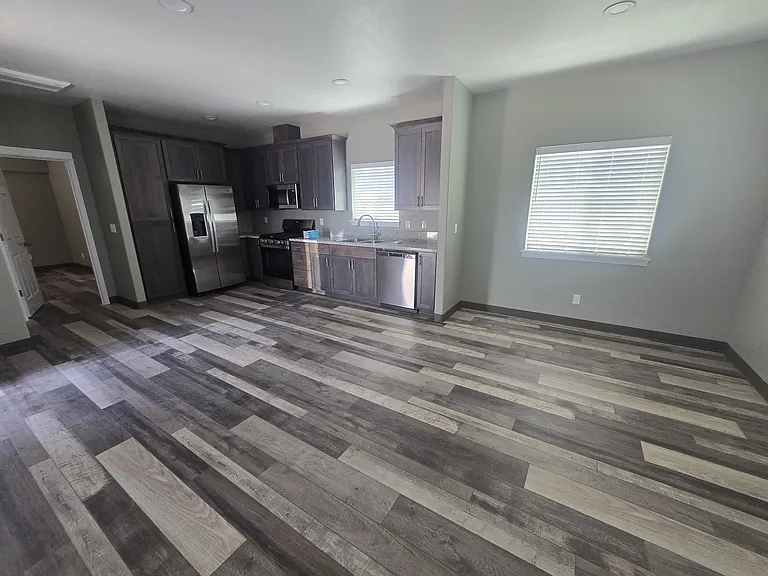 2032 SW Allen Creek Rd #B — Photo 6