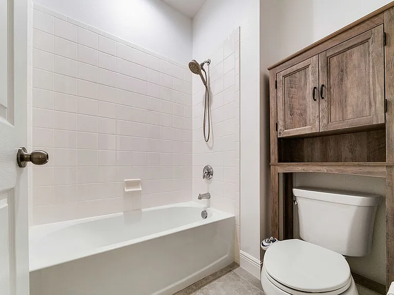 4921 Olivia Ct — Photo 28