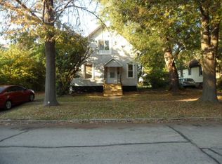 1116 W Hill St, Urbana, IL 61801