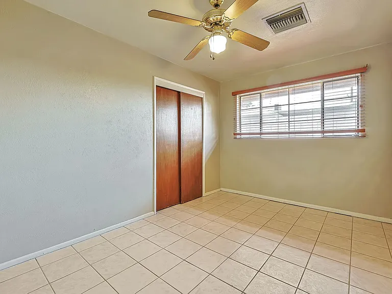 727 E Vista Del Cerro Dr — Photo 12