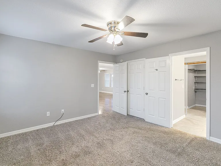 32 Kendal Dr — Photo 16