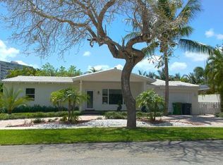 1970 NE 124th St, North Miami, FL 33181