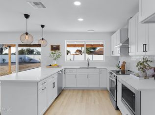 2160 E Harmony Cir, Mesa, AZ 85204