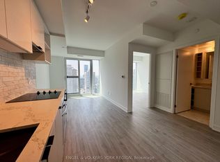 252 Church St #3917-C08, Toronto, ON M5B 1Z2