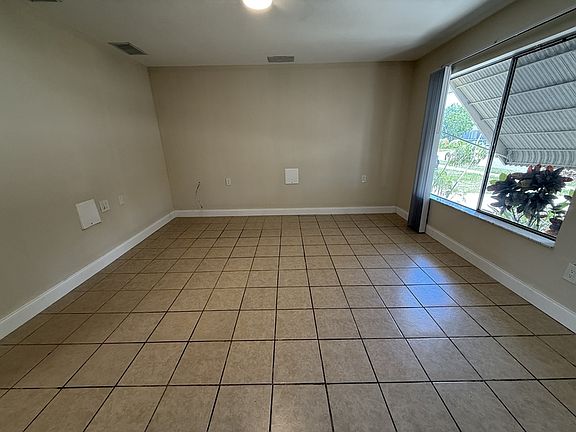 2nd image of 4498 Mongite Rd