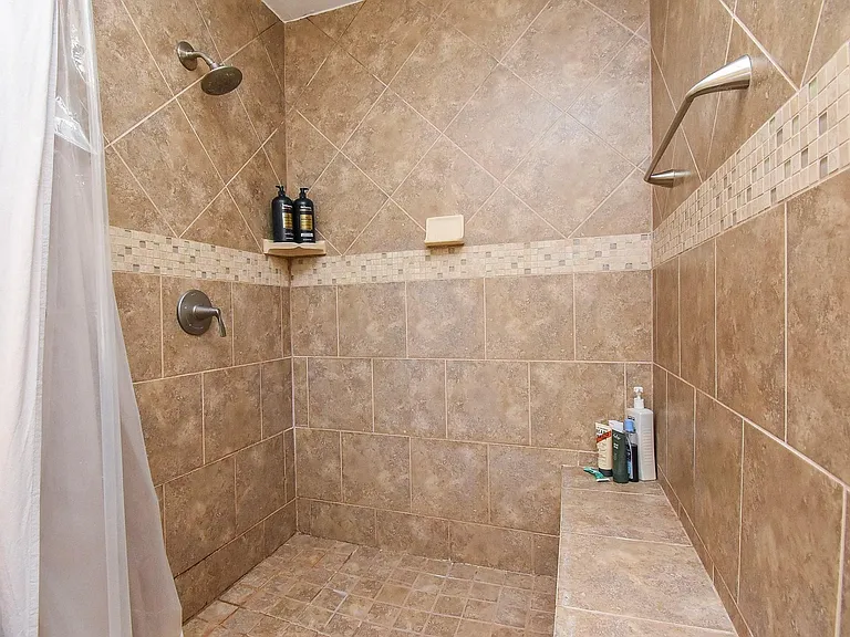 5602 McKnight St — Photo 22