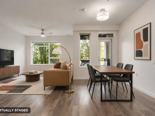 3289 Riverwalk Ave #214, Vancouver, BC V5S 0G2