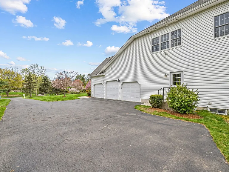 9 Overlook Rd — Photo 31