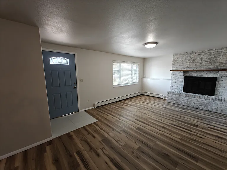 2922 Sage St #1 — Photo 2