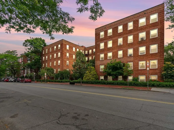 395 Broadway APT R1c, Cambridge, MA 02139