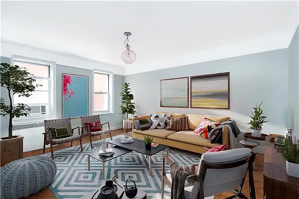 Sold by Century 21 Metropolitan | media 7