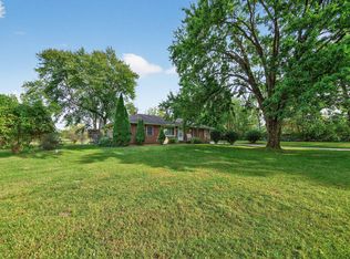 2314 Hand Rd, NILES, MI 49120