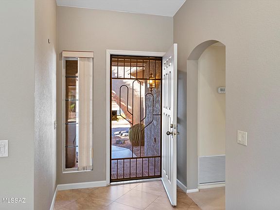 4th image of 14484 N Lone Wolf Ln