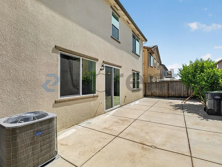 1416 Passion Ln — Photo 36