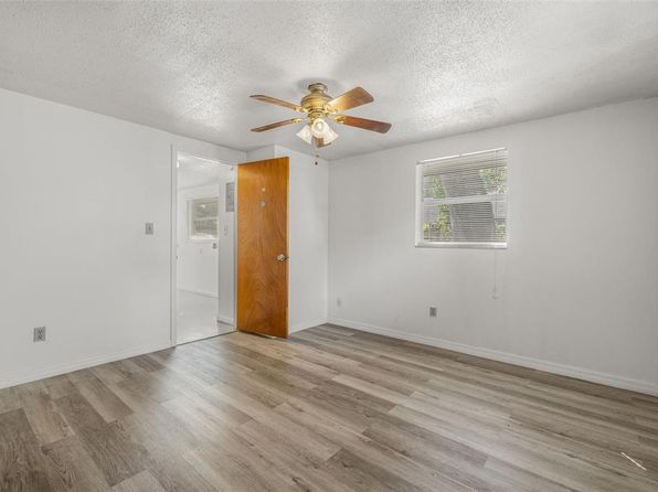 tampa-florida-82040831 picture