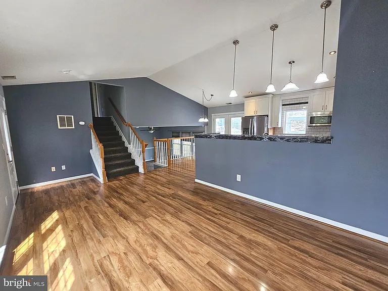 217 Falmouth Way — Photo 7