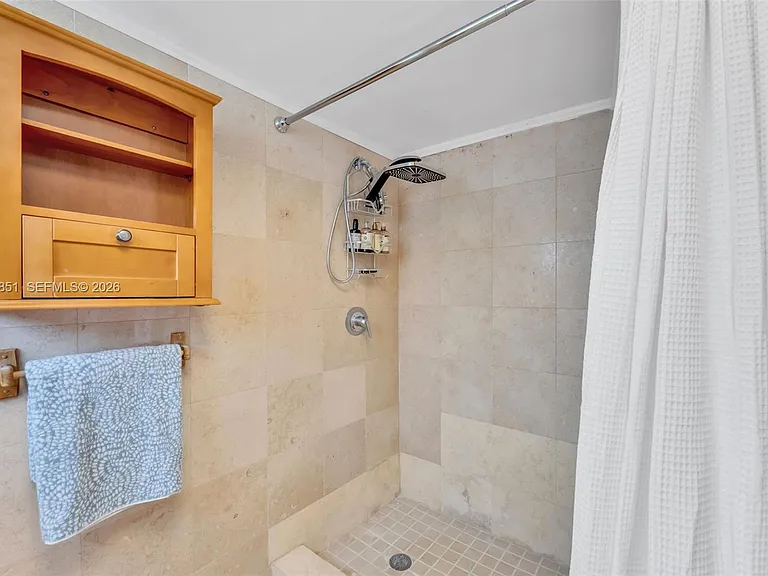 11840 NE 19th Dr #9 — Photo 12