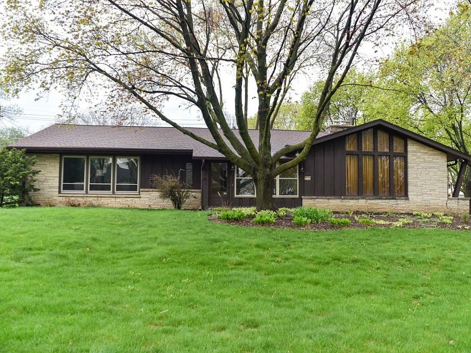 1st image of 2765 N 117th Pl