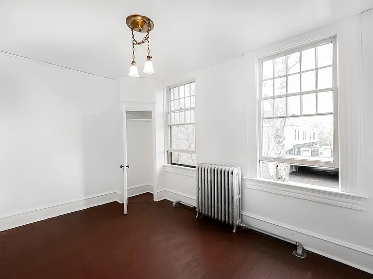 930 N Washington St #D — Photo 9