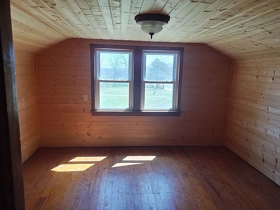 5th image of 1708 Pyatt Rd