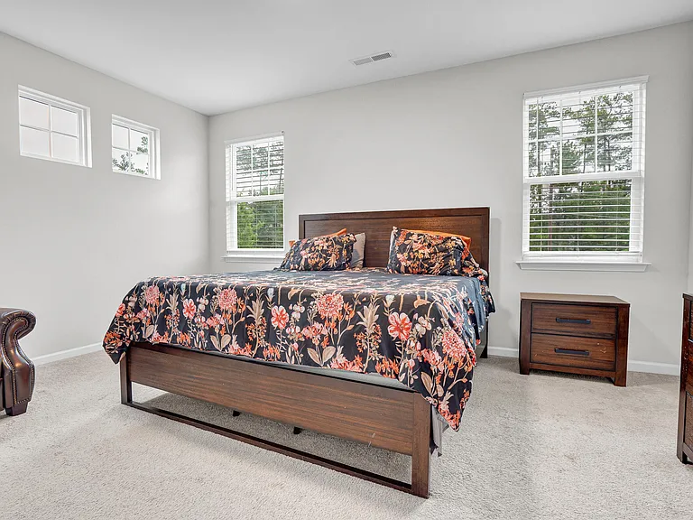 1202 Commack Dr — Photo 11