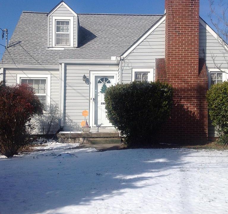 2nd image of 2901 Avondale Ave