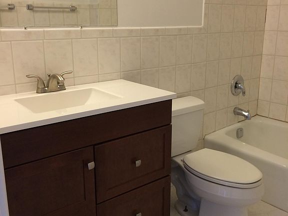 5th image of 2920 N Harlem Ave APT 5F