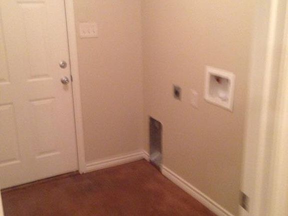 5th image of 2630 Westminster Dr