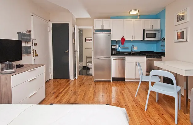 Rented by NOVO | media 17