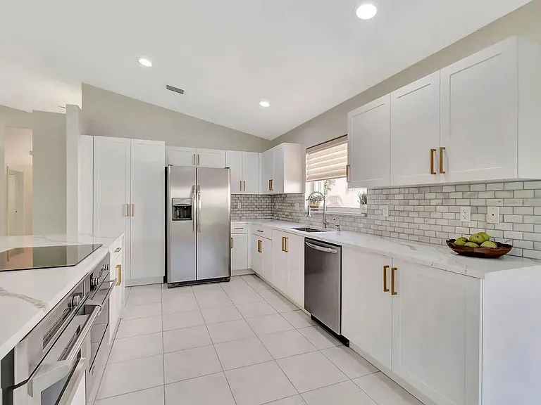 7893 Stanza St — Photo 8