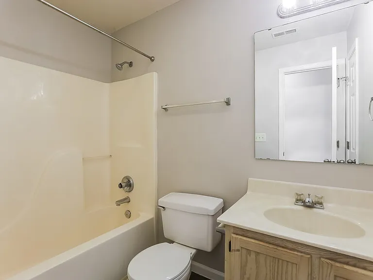 1852 Kayla Dr — Photo 15