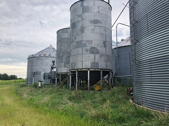 3rd image of 24259 Lawson Hill Ln