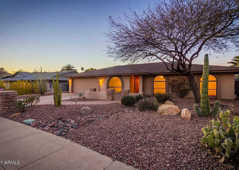 1st image of 1834 E Manzanita Dr