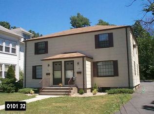 32 Ardmore Rd, West Hartford, CT 06119