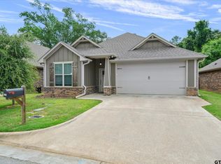 2939 Meadow Brook Trl, Tyler, TX 75701