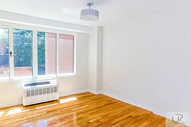 Rented by Urban Realty NYC