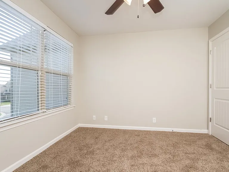 3405 Whimsical Dr — Photo 7