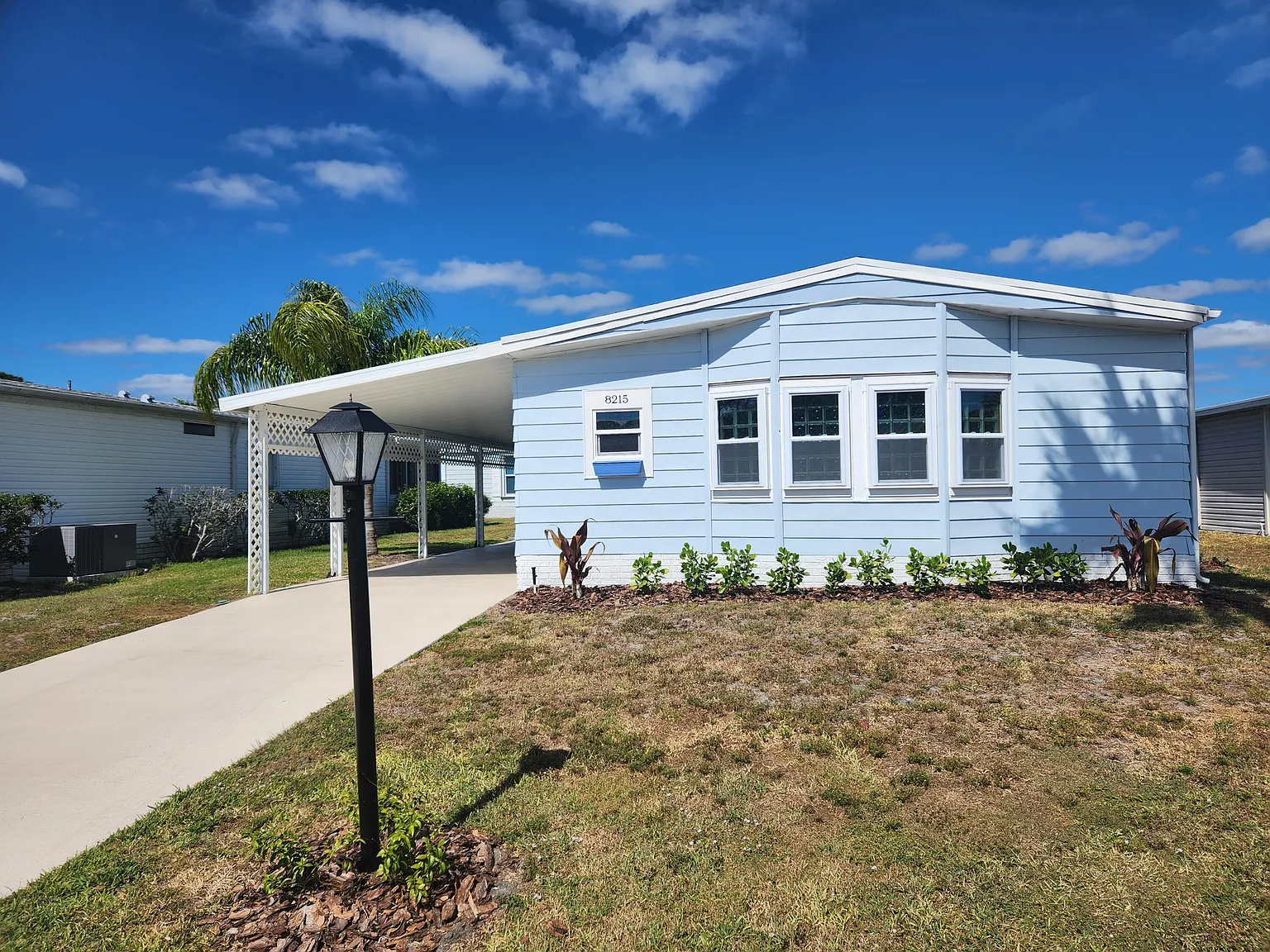 2 bed, 2.0 bath, 1152 sqft, $1,599 — Photo 1