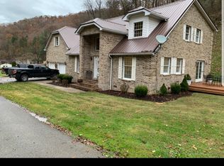 309 Mill Branch Rd, Chapmanville, WV 25508