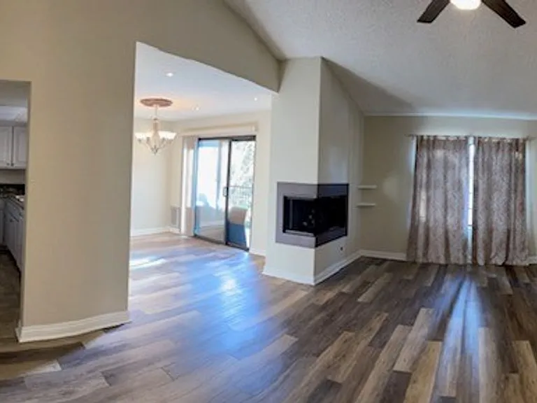 600 Central Ave #390 — Photo 3