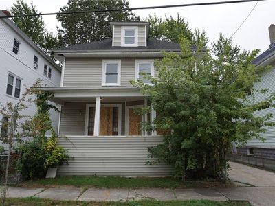 208 California Ave, Providence, RI, 02905
