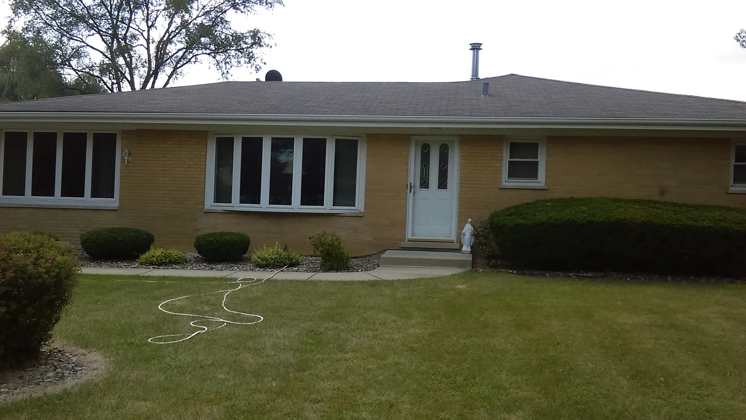 4N220 5th Ave photo 1