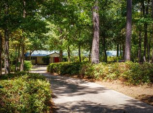 1353 Southwood Dr, Huntsville, TX 77340