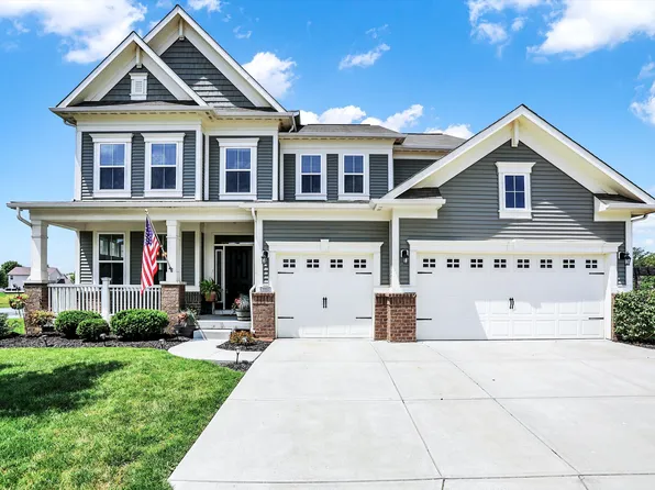 7728 Tanager Ct, Zionsville, IN 46077