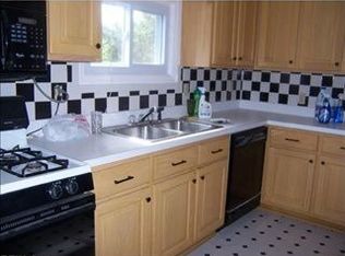 1119 Meads Rd, Norfolk, VA 23505