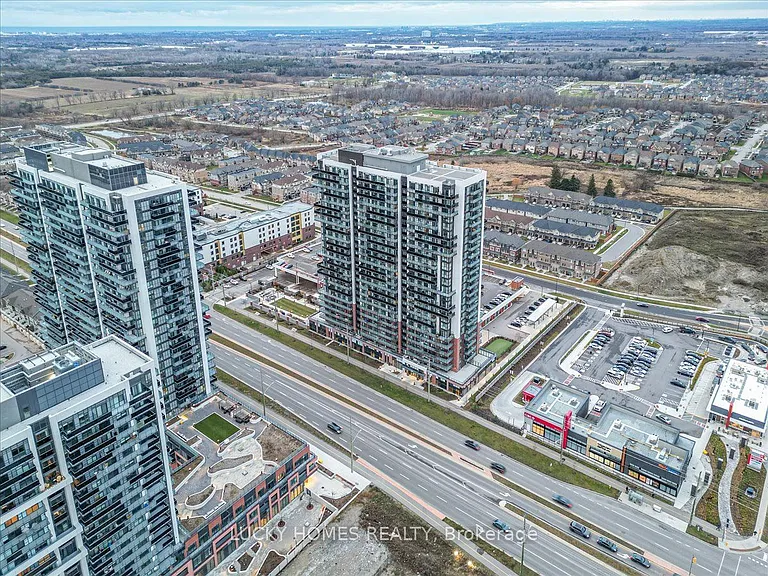 2550 Simcoe St N #317 — Photo 2
