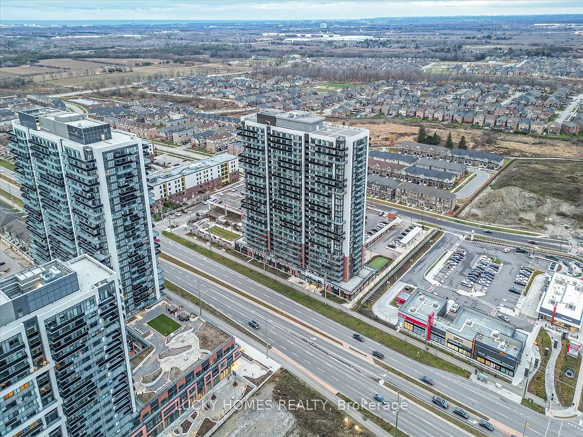 Building Photo - 2550 Simcoe St N #317
