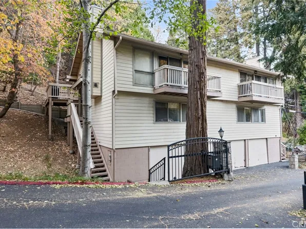 103 Rockledge Ln, Lake Arrowhead, CA 92352