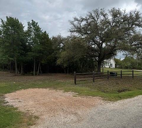 5th image of 143 Chappel Creek Ln